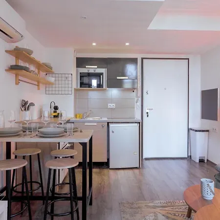 Africa - Unique, Ac, 10mn From Palais&beach, Cozy *