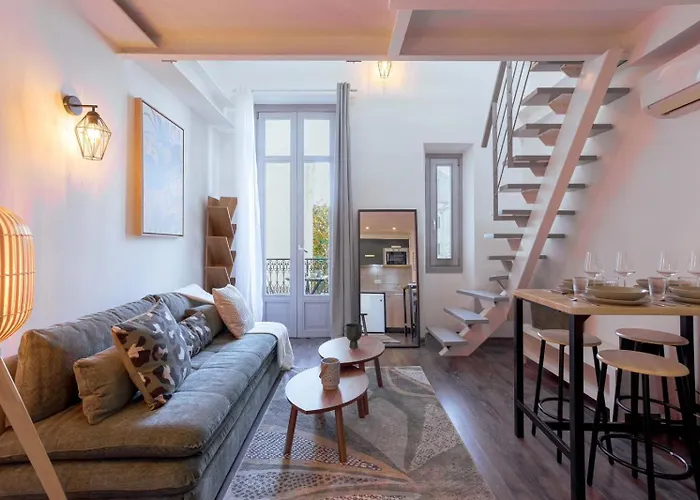 Africa - Unique, Ac, 10mn From Palais&beach, Cozy Apartment *